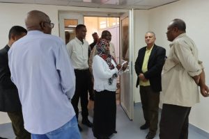 الافتتاح خلال أيام.. مدير صحة الخرطوم يقف على آخر أعمال تأهيل مستشفى الشعب*