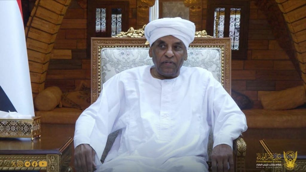 السودان – “الفضاء نيوز”: *رئيس الوزراء يؤكد حرص حكومة الأمل على تسهيل عودة المواطنين من دول المهجر*