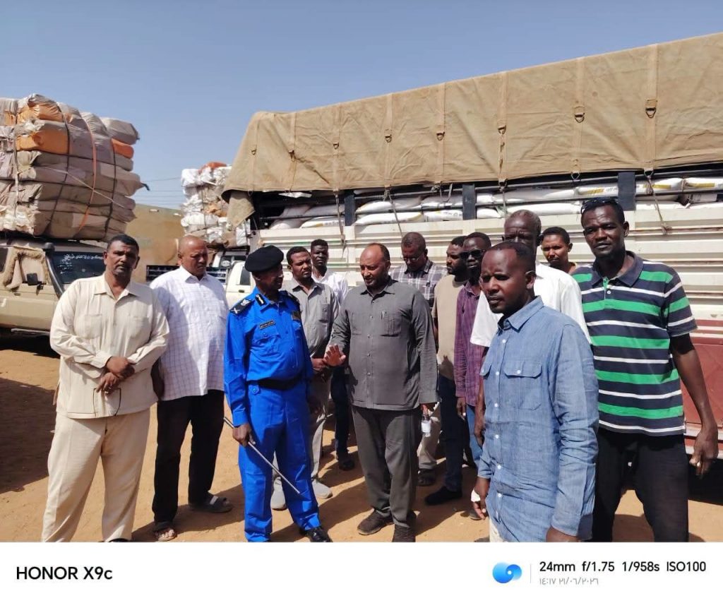السودان – “الفضاء نيوز”: *مباحث التجارة والتموين وحماية المستهلك بولاية الخرطوم تحبط عملية تهريب تعد الأكبر من نوعها*