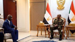 السودان – “الفضاء نيوز”: *رئيس مجلس السيادة يتسلم رسالة خطية من الرئيس الموريتاني*