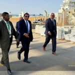 السودان – “الفضاء نيوز”: *في طريق عودته إلى الخرطوم .. رئيس الوزراء يقف على مستوى تنفيذ توجيهاته السابقة الخاصة بمطار بورتسودان الدولي*