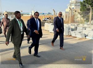 السودان – “الفضاء نيوز”: *في طريق عودته إلى الخرطوم .. رئيس الوزراء يقف على مستوى تنفيذ توجيهاته السابقة الخاصة بمطار بورتسودان الدولي*