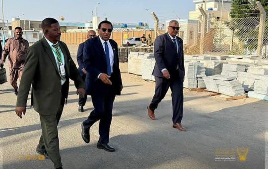 السودان – “الفضاء نيوز”: *في طريق عودته إلى الخرطوم .. رئيس الوزراء يقف على مستوى تنفيذ توجيهاته السابقة الخاصة بمطار بورتسودان الدولي*