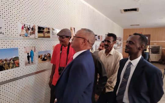 السودان – “الفضاء نيوز”: *”الصورة تحكي” .. الخرطوم تشهد أول معرض فوتوغرافي تشكيلي منذ ثلاث سنوات*