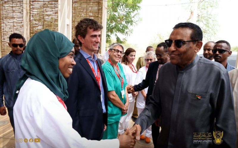 السودان – “الفضاء نيوز”: *رئيس الوزراء يجري زيارة تفقدية لمركز السلام لجراحة القلب بسوبا*
