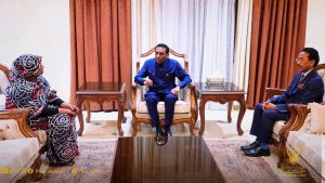 السودان – “الفضاء نيوز”: *رئيس الوزراء يلتقي رئيس مجلس شؤون الأحزاب السياسية*